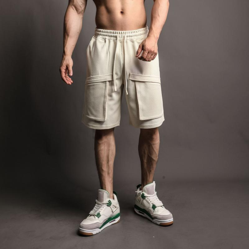 Kings Cross cargo shorts with a relaxed cut