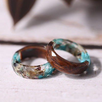 Marie-Caley Wood Orchidea Ring