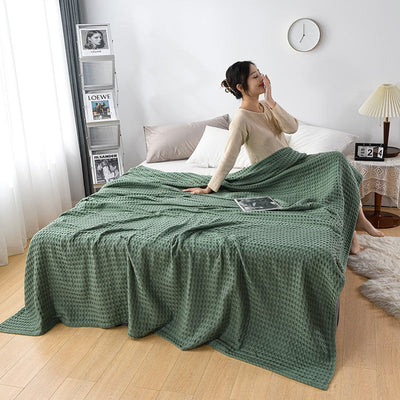 Lightweight cotton blanket