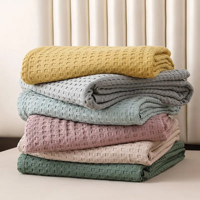 Lightweight cotton blanket