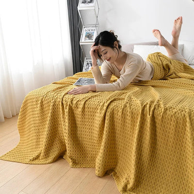 Lightweight cotton blanket